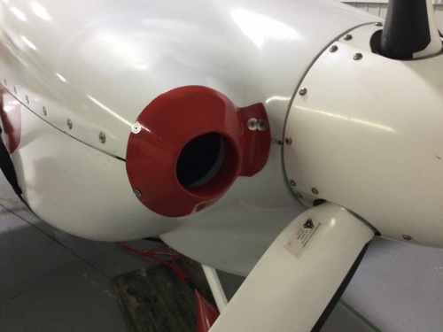 Cooling air inlet reducer for cold weater operations