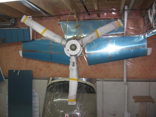 MT Propeller model MTV-12-B