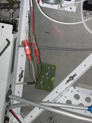 Fuel flow transducer wiring connected