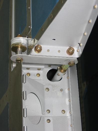 Aileron push rod aft spar pass through clearance resolved