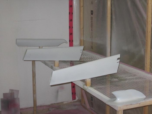 Gear leg & intersection fairings sandied and primed