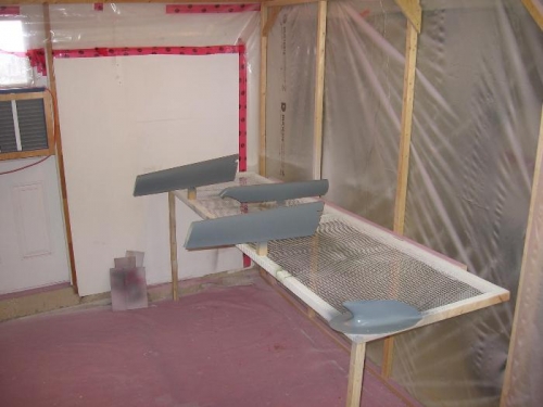 Gear leg & intersection fairing UV blocker applied