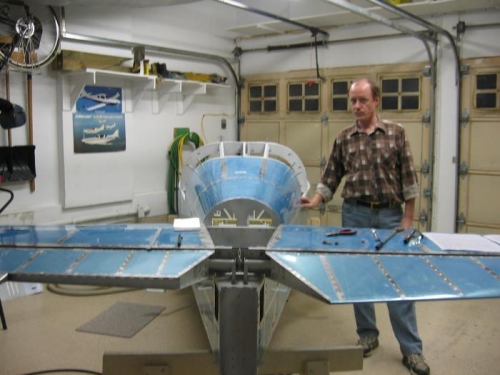 Elevators and horizontal stabilizer installation