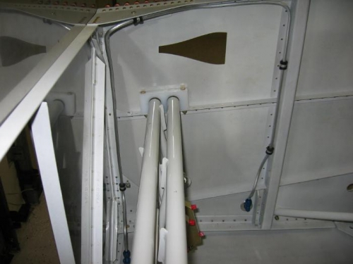 Fuel vent line installation