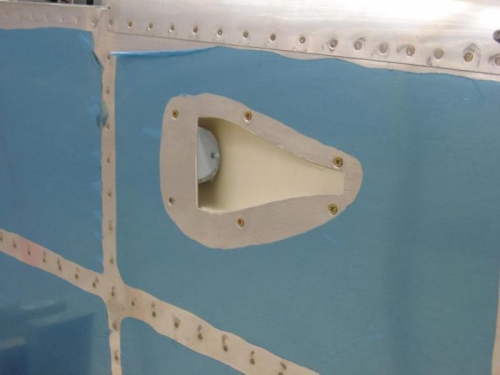 Right NACA scoop reworked and installed