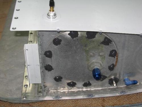 Right fuel tank access panel reinstalled, sealed and tank prepared for pressure checking