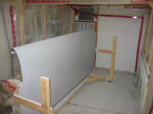 Right wing primer applied