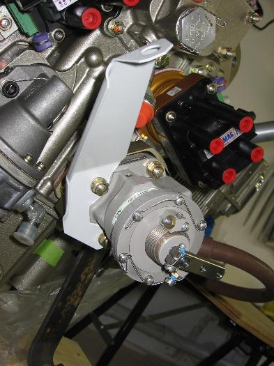 Propeller governor and control cable bracket installed