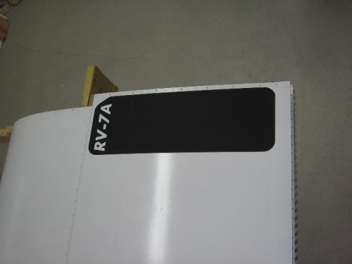 Left wing walk anti slip-pad installed