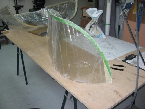 Window curvature cut