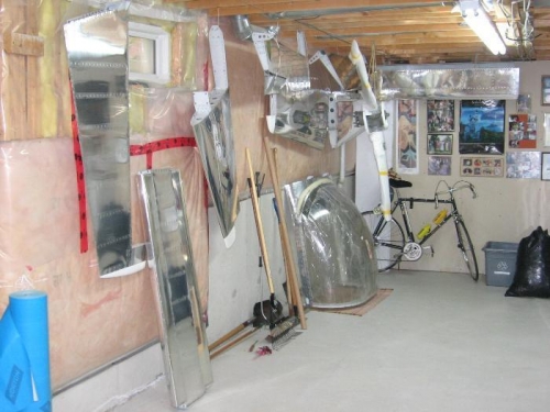 Rudder, aileron, elevator, stabilizer and flap aluminium vinyl covering removed