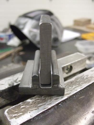 Stringer clip press