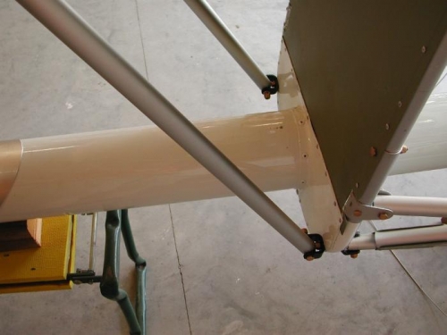 Lower engine mount tubes