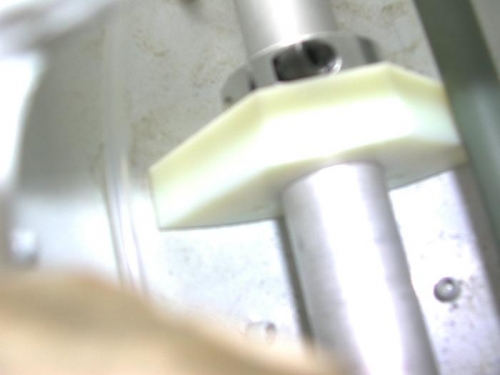 Aft control rod bearing block