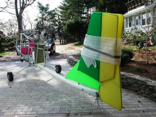 Overall view, tail folded