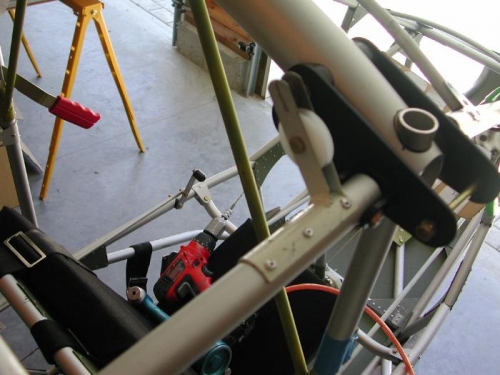 Upper R cabin aileron pulley assembly