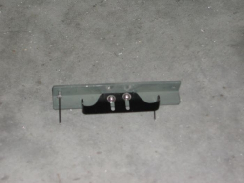 Revised landing light bracket