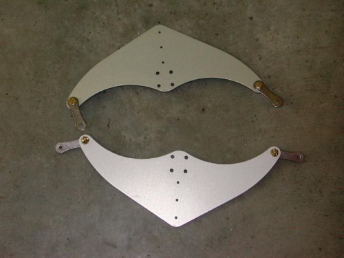 Aileron horns