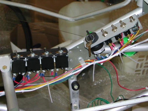 Wire bundle at cockpit