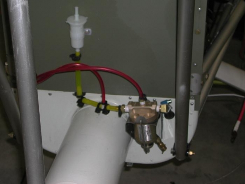 Primer tubing connected