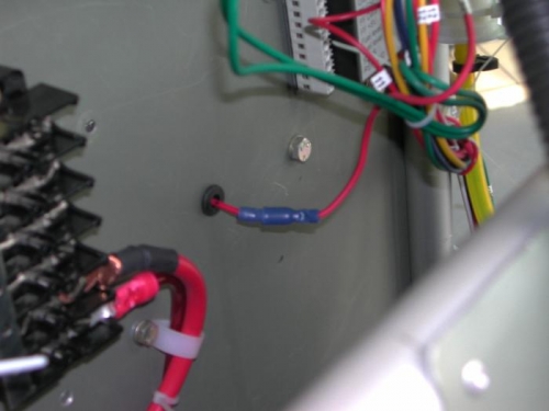 Fuel pump power wire