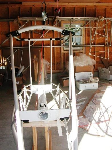 Sidegirders in fuselage frame