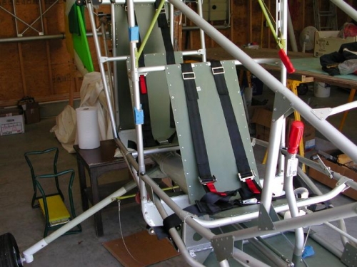 Fwd seat with restraints