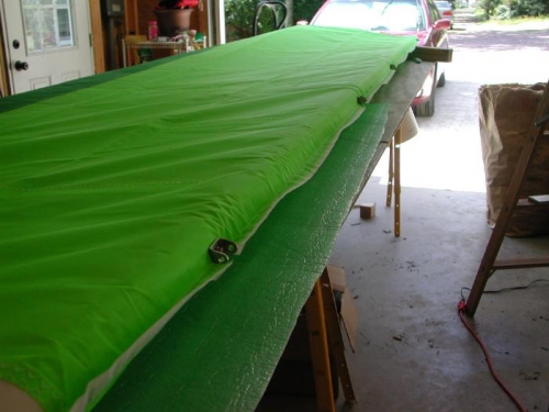 Trailing edge hinges