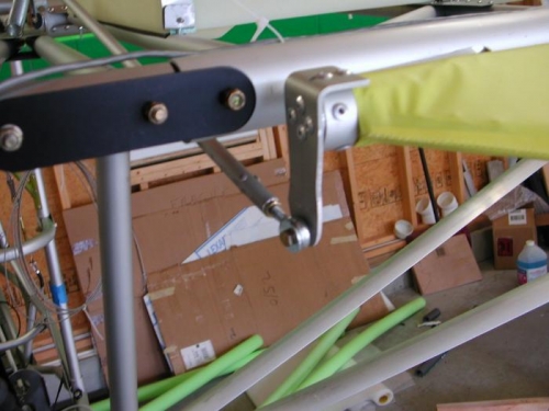 Adjusted flap push rod