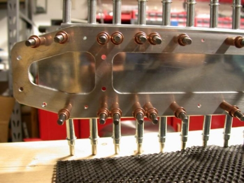 VS1008 Countersinking the holes