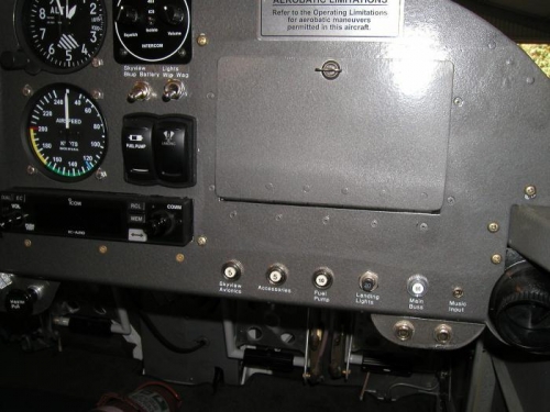 Circuit breaker and switch labels