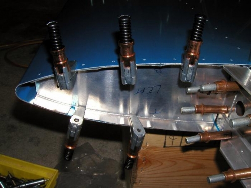 HS-404 clamped for back drilling
