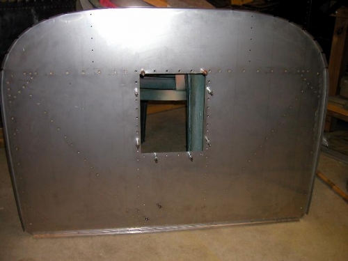 Front view of all the flush rivets