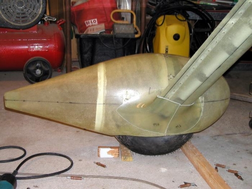 Nut plates installed and lower intersection fairings sitting in place