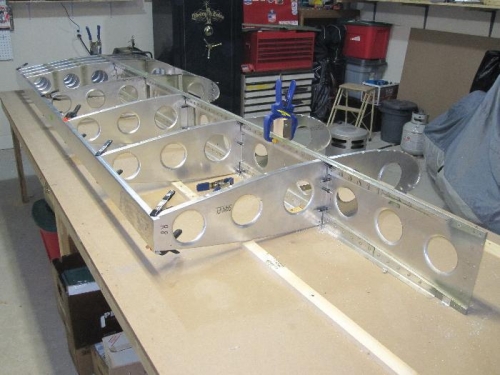 Positioning rear channel