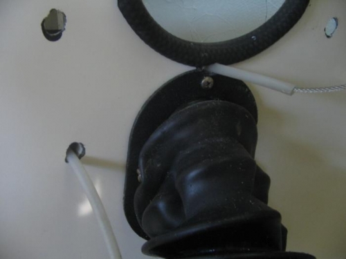 hole in transom for tailwheel extension cable