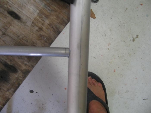 rib shaped to inner leading edge