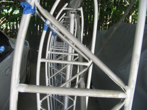 port wing with trusses