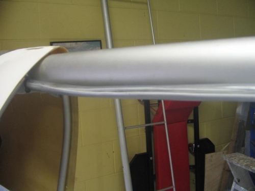 wiring harness fed through rib suports