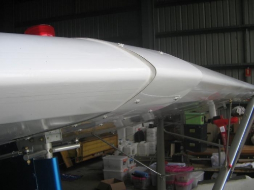 front upper gap seal sealed with Sicaflex