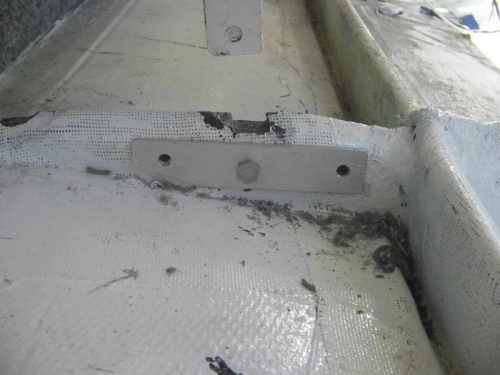 RH front stringer with front support plates