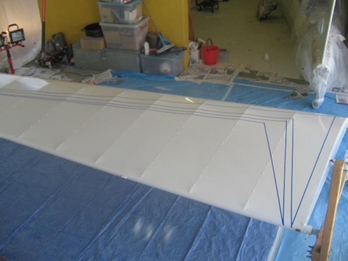 graphic outline port wing