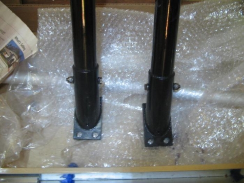 gear legs with spindle housings attached