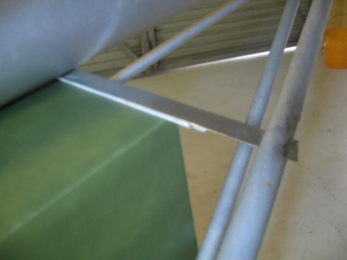 aft fuel tank mounting angle