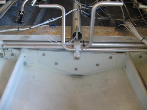 forward stringers with frame mounted