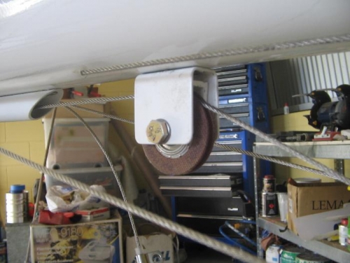 retraction pulley from bungee pulley through this pulley to tailwheel strut