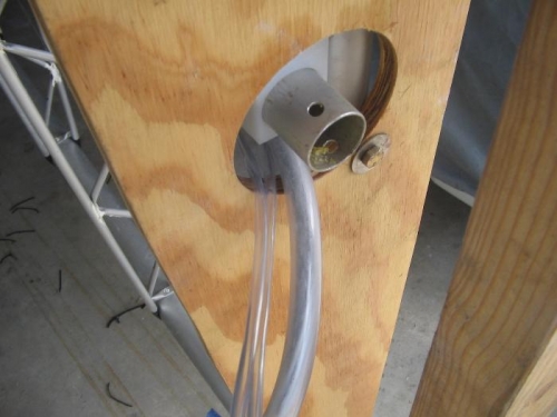 exit through inner rib