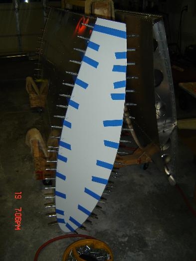 Right wing tip pilot drilled.