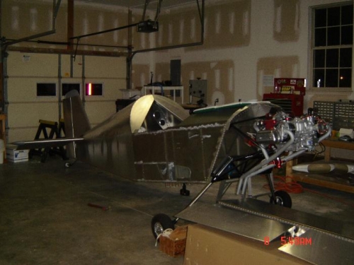 All nesteled in to the hangar.