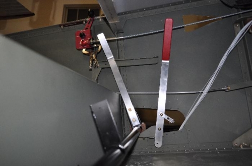 Flap and brake handles mounted.  Need to remove the tab in the middle of the flap drive tube.